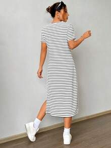 Vestido casual de verano de manga corta tejido a rayas en blanco y negro con estampado - Blanco y Negro - Ver 2