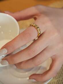 Stainless Steel Ring, Fashionable Minimalist Design, Versatile Band - Golden 5 - View 3
