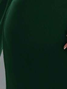 Vestido de mujer de unicolor con hombros asimétricos - Verde Oscuro - Ver 9
