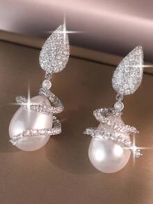 1 Pasang Anting Gantung Fantasi Glamor Bentuk Tetesan Air & Mutiara Imitasi, Anting Zirkonia Kubik Mewah untuk Pesta Pernikahan, Hadiah, Pesta, Ulang Tahun, Liburan - Putih - View 4