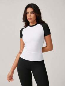 1 pieza Camiseta deportiva de manga corta de ajuste ceñido y minimalista para mujer, ideal para el verano - Blanco y Negro - Ver 9