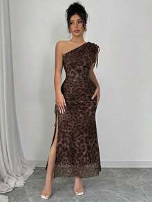 Vestido de mujer elegante con hombro asimétrico, fruncido, efecto tie-dye, malla y cordón de ajuste con abertura lateral - Café integral - Ver 4