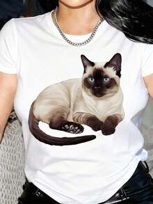 New Arrivals For Summer. Women's Casual Short Sleeve Crew Neck T-Shirt With Geometric Siamese Cat Print - Breathable Medium Stretch Fabric, Machine Washable, All-Season Comfort For Casual Outfits, Women's T-Shirts, Relaxed Fit Shirt, Soft Texture Blouse, Shirt > Beautiful. - 白色 - 查看 6