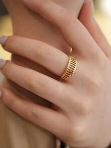 Minimalist Hollow Stainless Steel Ring, Personalized Versatile Elegant Style For Daily Commute And Casual Wear - Golden 6 - View 3