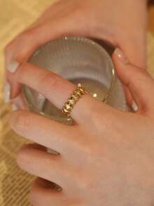 Stainless Steel Ring, Fashionable Minimalist Design, Versatile Band - Golden 5 - View 5