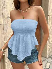 Frenchy Top asimétrico sin tirantes de tejido texturizado de color liso, adecuado para vacaciones de verano - Celeste - Ver 3