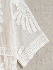 Vestido de playa de manga corta con cuello en V, de encaje transparente y estilo bohemio. Adecuado para la playa, viajes, festivales de música y salidas de verano - Blanco - Ver 8