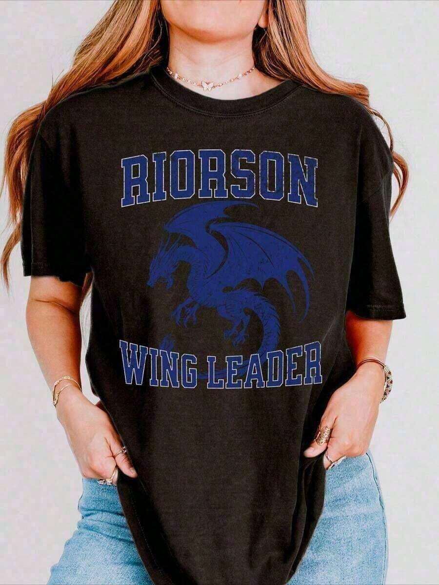 Xaden Riorson Wingleader T-Shirt, Fourth Wing Merchandise, Reader Merchandise, Booktok, Onyx Storm, Violence Reader, Daddy Onyx Storm, Book Merchandise, Graphic Tees, Streetwear, White T-Shirt, Black T-Shirt, Loose And Comfortable - 黑色 - 查看 1