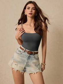 Camiseta de tirantes delgados de un solo color para mujer, simple y de moda para el verano - Gris Oscuro - Ver 2