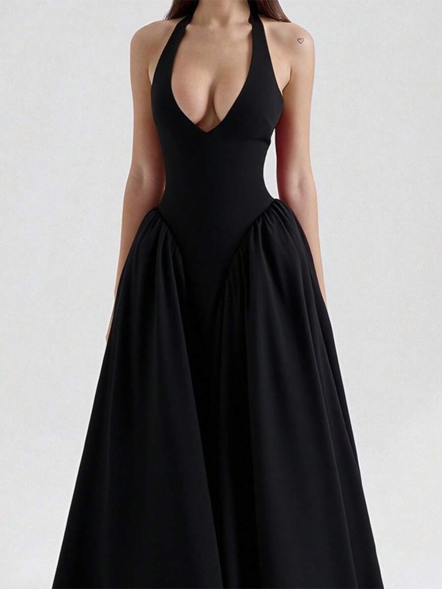 Elegant Pleated Halter Neck Party Dress For Spring 2026 - Black - View 1