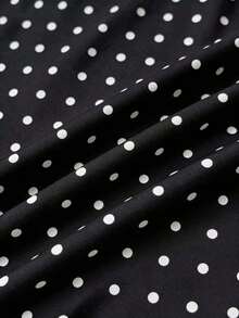 corta con estampado de lunares y drapeado asimétrico para mujer - Blanco y Negro - Ver 6