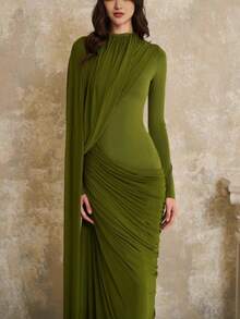Round Neck Dress With Long Sleeves, Fitted Cut With Pleats And Floating Ribbons, Elegant And Modern Style. - Green - View 3