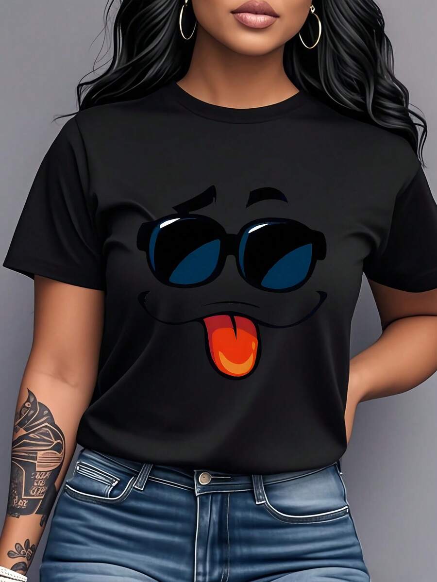 Women's Short-Sleeved T-Shirt In Pure Cotton, Featuring A Round Neck And A Fun Print Of A Big-Eyed Cartoon Character. This Women's Short-Sleeved, Round-Neck Top Boasts Cute And Original Animal Designs That Highlight Individuality And Urban Style. A Unique Design For Anime Enthusiasts, Radiating Youthful Energy. A Fun And Stylish Item, Comfortable And Versatile, A Summer Essential. Fresh And Simple Style, Full Of Vitality. - 黑色 - 查看 1