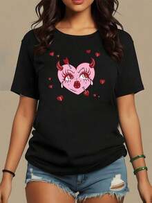 Pink Heart With Horns And Arrows Symbolizes The Strength Of Wounded Love Mixed With Passion And Courage, Showcasing Intense Emotions In Every Detail. Women's Casual Modern T-Shirt For Everyday Wear - Vintage Street Style Unisex Loose Cotton Short Sleeve Crew Neck Shirt - 黑色 - 查看 1