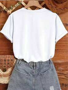 Women's T-Shirts, Women's T-Shirts, 1 Piece Women's Bohemian Style Print Short Sleeve T-Shirt - Loose Summer Top With Round Neck, Plus Sizes 1XL-5XL, Machine Washable, Suitable For Casual Holiday Wear, Artistic Design, Breathable Fabric, Soft Material, Multi-Pack T-Shirts, Suitable For Casual Wear. - 1件白色隨機圖案 - 查看 2