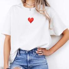 Camiseta Minimalista con Corazón Rojo |   Unisex Cotton Teeblusas para mujer>camisa      blusas para dama - Blanco - Ver 1