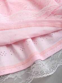 Falda con volantes en capas estilo A con tela texturizada negra y encaje en contraste, estilo evasé y estilizador, inspirado en la década 2000 - Rosa Pálido - Ver 7