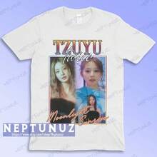 T-Shirt, Vintage Moonlight Sunrise Print T-Shirt. Women's Casual T-Shirts: A Collection That Includes Casual Tees, Tops, And T-Shirts Ideal For Everyday Wear. Made With Lightweight And Breathable Fabrics, These Garments Feature A Vintage-Inspired Aesthetic, Making Them A Great Choice For Both College Life And Everyday Outfits. The Designs Are Charming And Pretty, With A Comfortable And Flattering Cut. Thanks To Their Classic Style, Soft-To-The-Touch Fabrics, And Pleasant Feel Against The Skin, These Garments Have A Distinctive Mexican-Inspired Flair. - 白色 - 查看 7