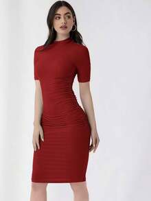 Vestido ajustado unicolor de cuello alto - Burdeos - Ver 3