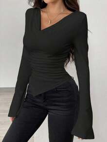 Women's Winter Sweater With A Plunging Neckline, Can Be Worn With An Asymmetrical Collar, Asymmetrical Hem, Knitted Top. - 黑色 - 查看 7