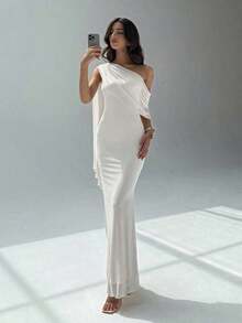 Vestido de mujer de unicolor con hombros asimétricos - Blanco - Ver 5