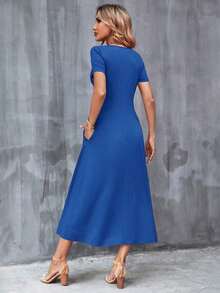 Vestido unicolor con bolsillo oculto escote V - azul real - Ver 2