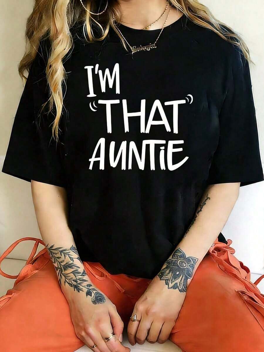 ClassicI'That Auntie Divertida y Versátil, Camiseta de Talla para Mujer, Camiseta Gráfica de Manga Corta,% Algodón, Camiseta Novedosa, Cuello Redondo, Ropa Casual de Verano - Negro - Ver 1