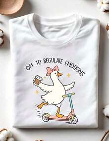 Camiseta de Regulación Emocional, Camiseta Divertida de Ganso, Regalo de Salud Mental, Regalo para Maestros y Terapeutas, Ropa para Consultores, Camiseta de Ganso con Scooter de Café. - Blanco - Ver 1