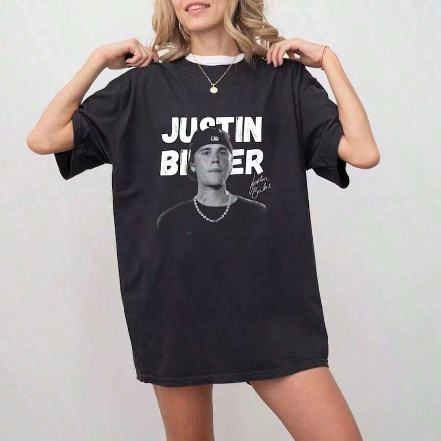 Camiseta de concierto Bieberchella Bieber Coachella, camiseta para festival de música pop, regalo para fans, confeccionada en algodón 100% transpirable, perfecta para añadir un toque nostálgico y divertido a tus atuendos durante reuniones informales, eventos musicales o uso diario. - Negro - Ver 1