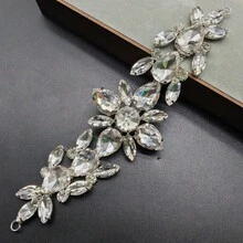 Luxury DIY Friendly Symmetrical Curved V Shape Multi Shape Clear Crystal Rhinestone Applique Patches Exquisite Embellishments For Wedding Dresses Evening Gowns Bridal Sashes Prom Dresses Party Outfits Stage Wear Costumes Belts Bags Shoes Hair Accessories Handmade Crafts Garment Embellishment Clothing Decoration Event Decorations Handmade Gifts Costume Design DIY Projects Jewelry Making Craft Supplies - 1pc - View 8