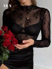 Blusa negra sexy de manga larga con encaje elástico para mujer , con cuello alto, patrón floral transparente, elegante y con capas, ideal para primavera-verano, resort y citas - Negro - Ver 2