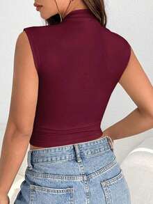 Camiseta de tirantes arrugada con cuello de embudo, conjunto de ropa de verano - Burdeos - Ver 2