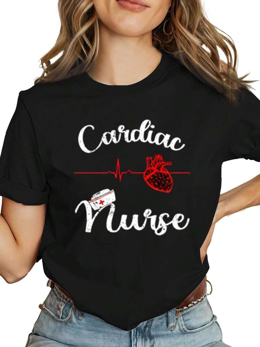 Comfortable And Stylish Women's T-Shirt Featuring A 'Nurse Heart, Heart Attack, Heartbeat, ECG, Text, And Heart Pattern' Design. Modern, Ideal For A Gift, Fashionable, Retro, Breathable, And Casual. Crew Neck, Regular Fit. Machine Washable. This Printed T-Shirt Is Suitable For All Occasions. SFON - 黑色 - 查看 1