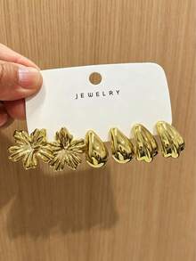 9对亮金色花朵水滴C形耳环套装，小众设计C形纹理耳环，百搭日常、派对、慵懒优雅的配套耳环 - 金色 - 查看 5