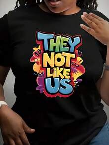 Plus Size Printed Casual T-Shirt - 黑色 - 查看 1