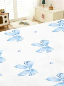 1PC Blue Bow & Heart Printed Crib Fitted Sheet, Cute Sweet Style Polyester Fitted Sheet, Soft Breathable 110g Fabric With 10cm Deep Pocket, Elastic All Around Non-Slip Mattress Protector, Baby Crib Sheet, Ideal For Nursery & All Seasons - Multicolor - View 2