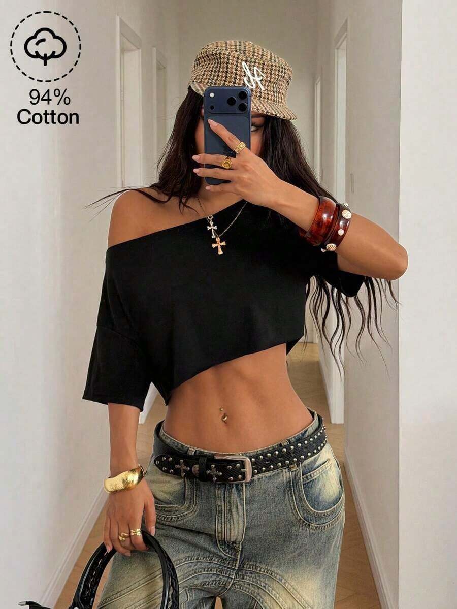 Top corto asimétrico de mujer con cuello blanco y flecos, camiseta de manga corta de moda versátil Y2K oversize y sexy, para primavera/verano - Negro - Ver 1