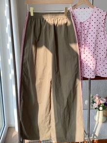Pantalones de chándal casuales y holgados con cintura elástica y rayas laterales marrones para mujer - Burdeos - Ver 7
