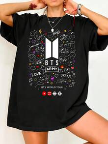 BT.S World Tour 2026 T-Shirt, ARMY Fan Doodle Tee, K-Pop Concert Merch, BT.S Logo Graphic Shirt, Bangtan Boys Clothing. Vintage Graphic Print Casual Black Cotton Short-Sleeve T-Shirt - 黑色 - 查看 6