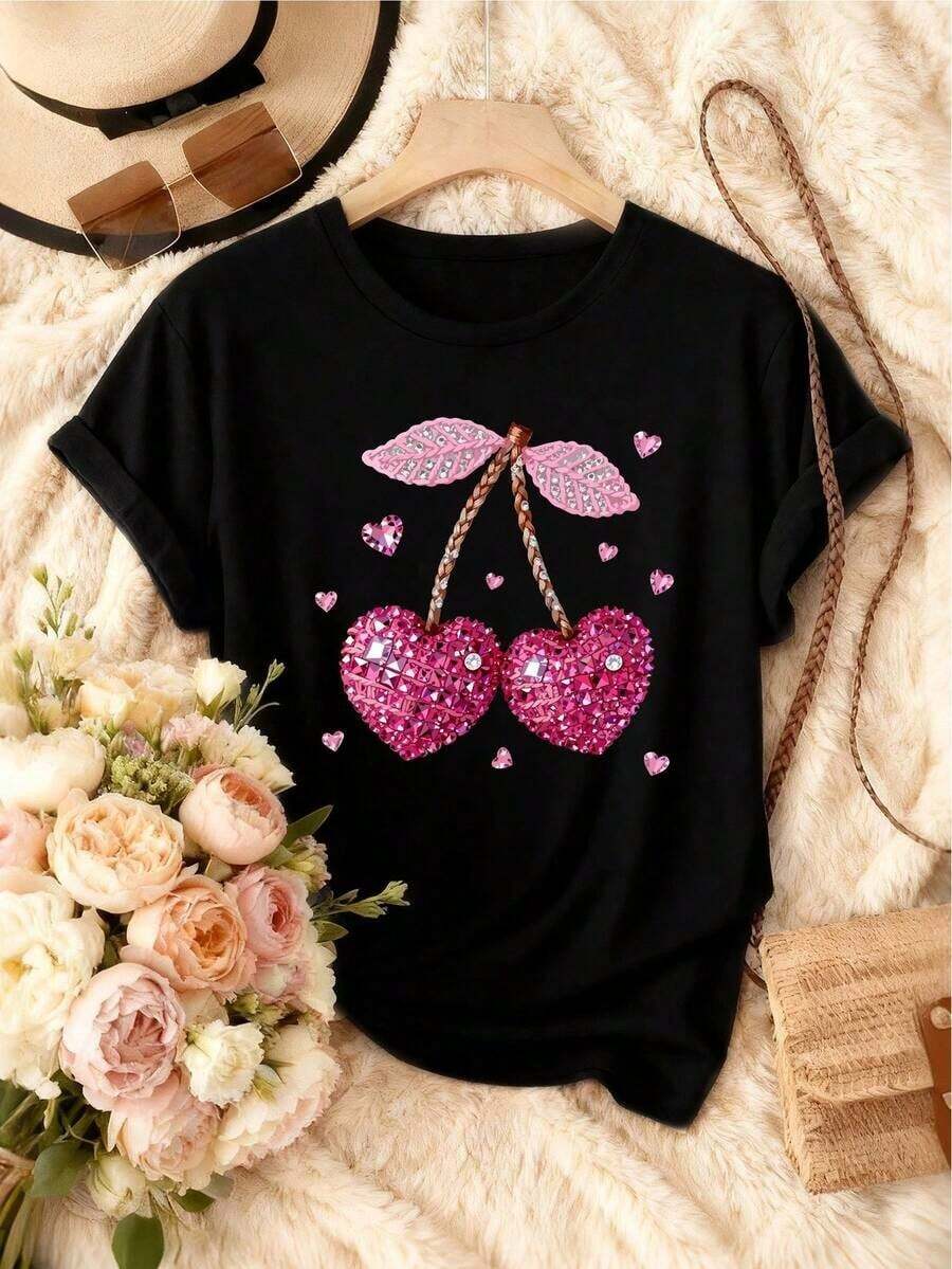 Women's Casual Crew Neck T-Shirt With A Heart And Cherry Print And Sequins, 180 G/M² Cotton. The Perfect T-Shirt Gift For Friends Or Family. Suitable For Both Men And Women. Sizes S-XXXL, Black. - 黑色 - 查看 1