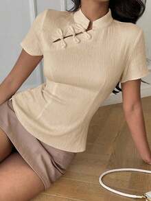 Blusa de cuello Mao de manga corta con cintura ceñida, estilo chino nuevo en color albaricoque, nuevo diseño de primavera/verano para mujer - Caqui - Ver 4