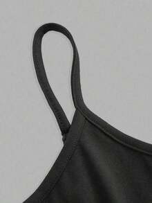 Set de 2 piezas de parte superior de camiseta ajustada casual en colores negro y blanco, adecuada para el verano, tallas grandes para mujeres - Negro - Ver 3