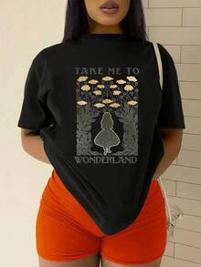 Figure Of A Girl In Front Of Yellow Flowers Symbolizing Curiosity And A Desire To Explore Magical Worlds, Inspiring Fantasy And Freedom. Comfortable Casual Women's T-Shirt For Everyday Wear. - 黑色 - 查看 2