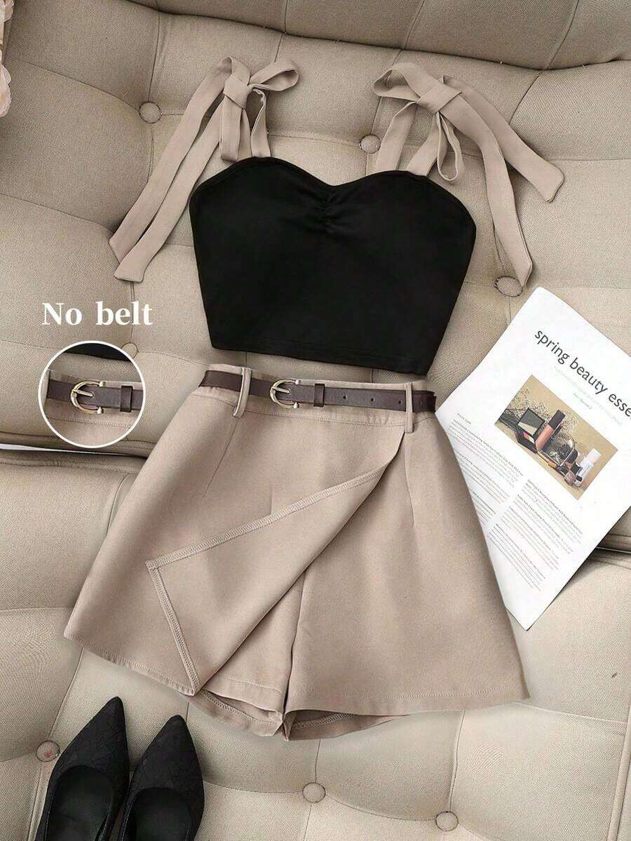Nuevo conjunto de verano sexy de 2 piezas con top corto de tirantes finos y lazo delantero en contraste + shorts caqui, falda corta con cinturón, conjunto de 2 piezas de primavera/verano para mujer, conjunto casual de verano para mujer, conjunto - Multicolor - Ver 1