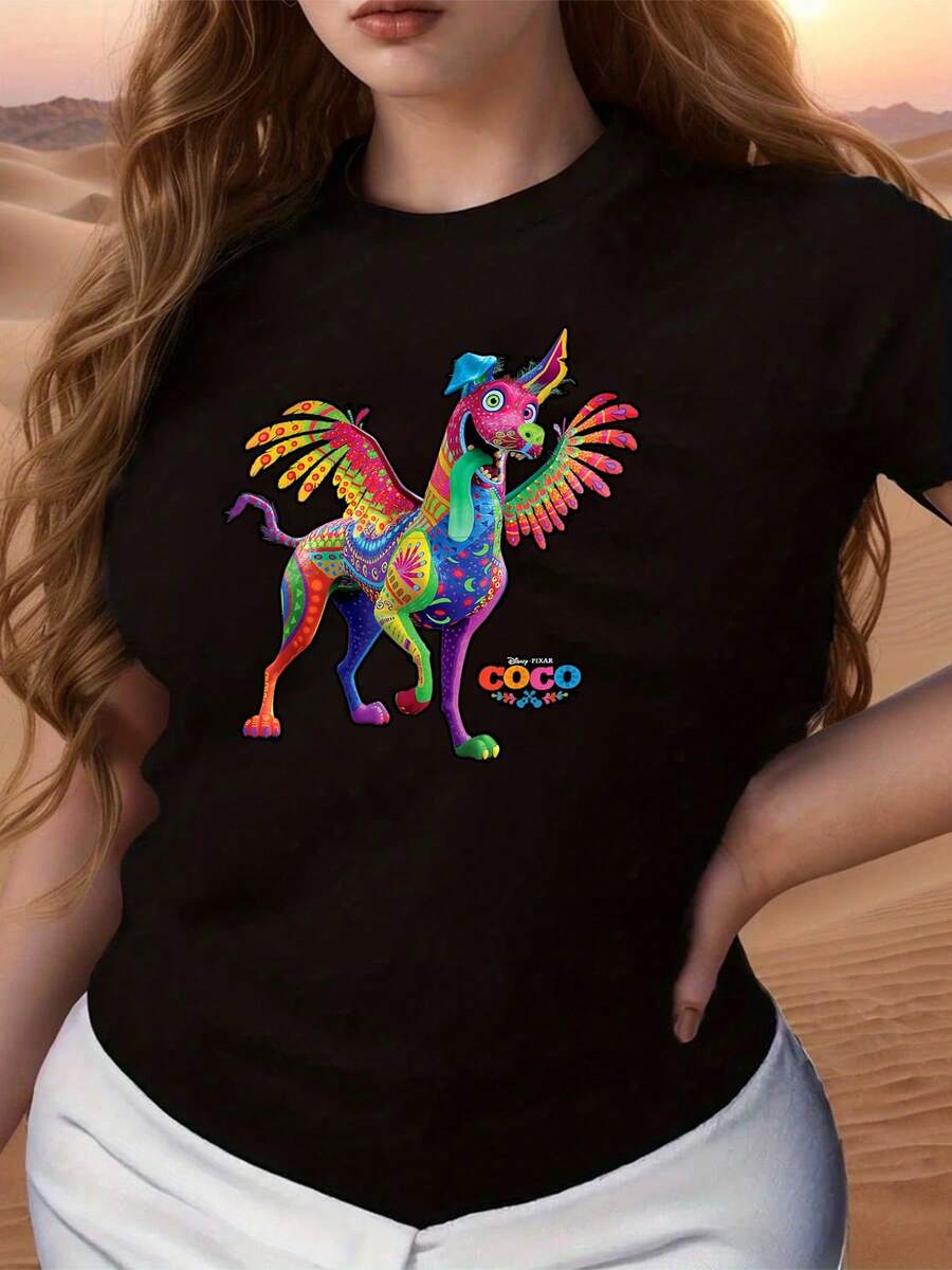 Alebrije colorido con alas que simboliza la conexión entre lo mágico y lo espiritual lleno de energía positiva y creatividad camiseta de mujer cómoda y suave ideal para uso diario - Negro - Ver 1