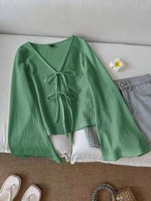 Blusa casual de mujer de manga acampanada con lazo, unicolor, top color burdeos, top rojo vino, top rojo oscuro, ropa estilo cottagecore, blusas rojas para mujer, casual - Verde - Ver 1