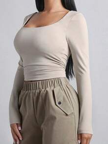 Camiseta crop de cuello cuadrado fruncido lateral - Blanco 2 - Ver 3