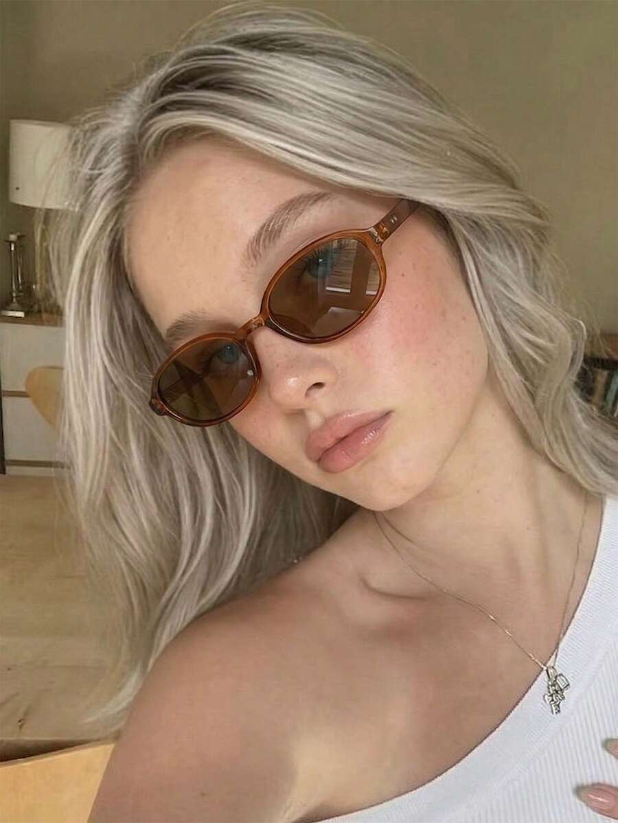 1 Pair Women's Tea Color Oval Frame American Ins Style Cool Fashion Glasses - Brown - View 1