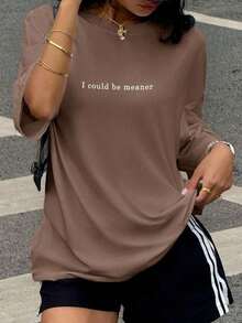 Camiseta casual de uso diario versátil con cuello redondo y estampado de eslogan para mujer de talla grande - Caqui - Ver 4