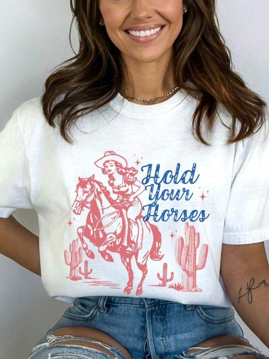 Camisa Country Western, Camiseta de Vaquera, Camiseta 'Hold Your Horses', Camiseta Gráfica Vintage de Vaquera, Camiseta Comfort Color, Vintage Cowgirl, Camiseta de Algodón 100% de Manga Corta, Estilo Clásico, Algodón Grueso, Camiseta con Estampado Gráfico, Top Casual de Manga Corta para Mujer - Blanco - Ver 1